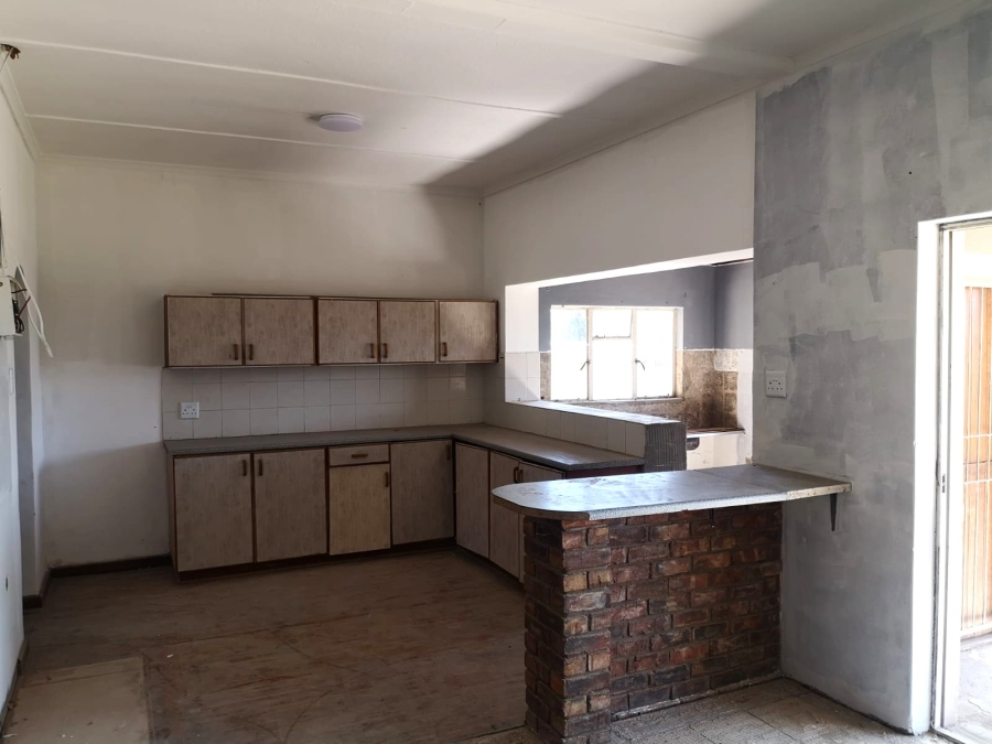 3 Bedroom Property for Sale in Despatch Central Eastern Cape